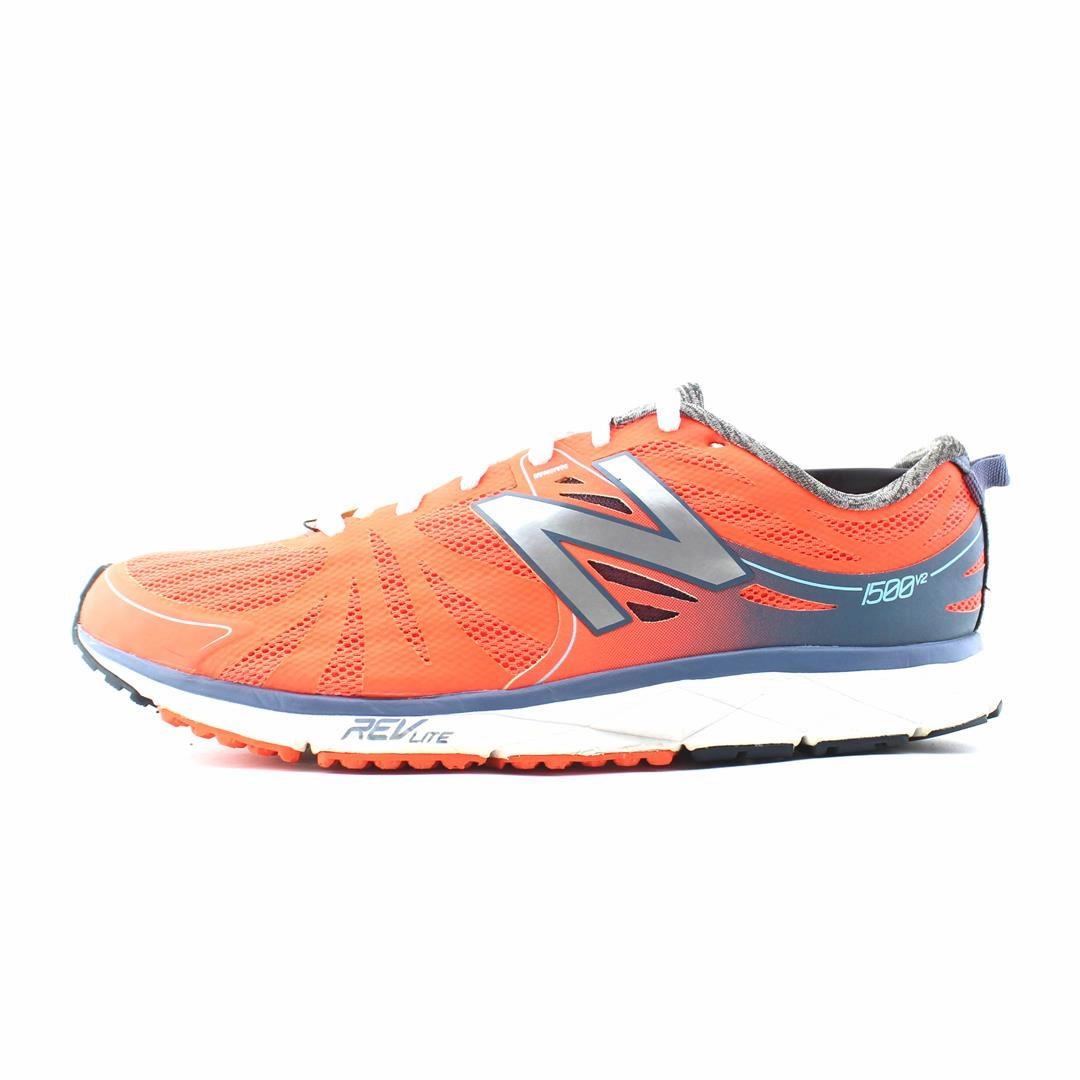 NEW BALANCE 1500 V2 New Balance comfortable everyday shoes