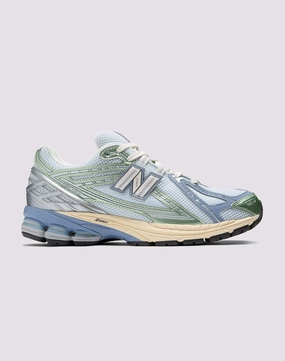New Balance 1906R New Balance sneakers with cushioned midsoles