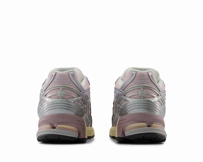 New Balance 1906R "Rose Sugar" New Balance athletic sneakers