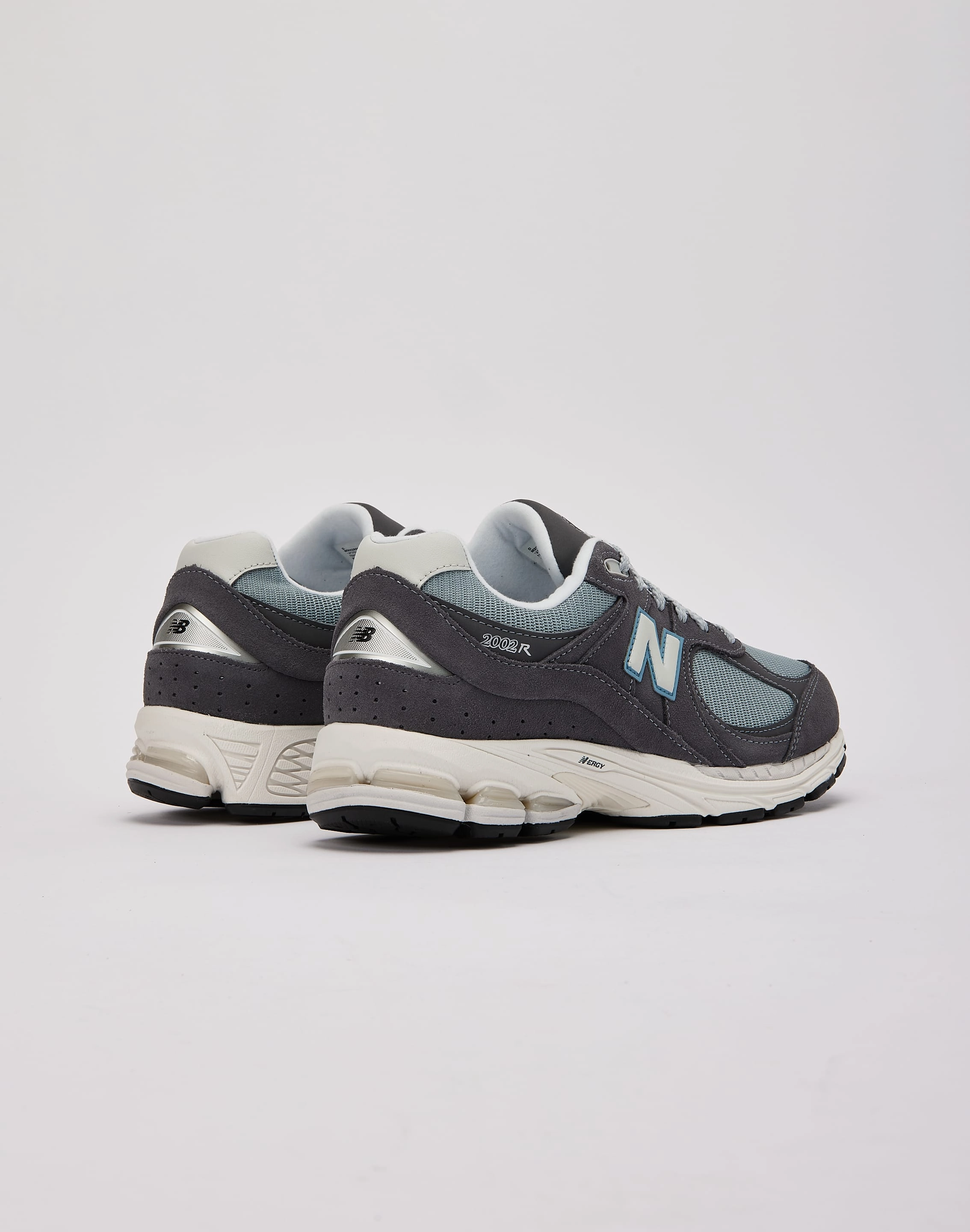 New Balance 2002R Cushioned Shoes