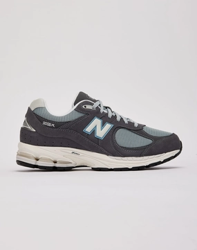 New Balance 2002R New Balance sneakers with cushioned midsoles