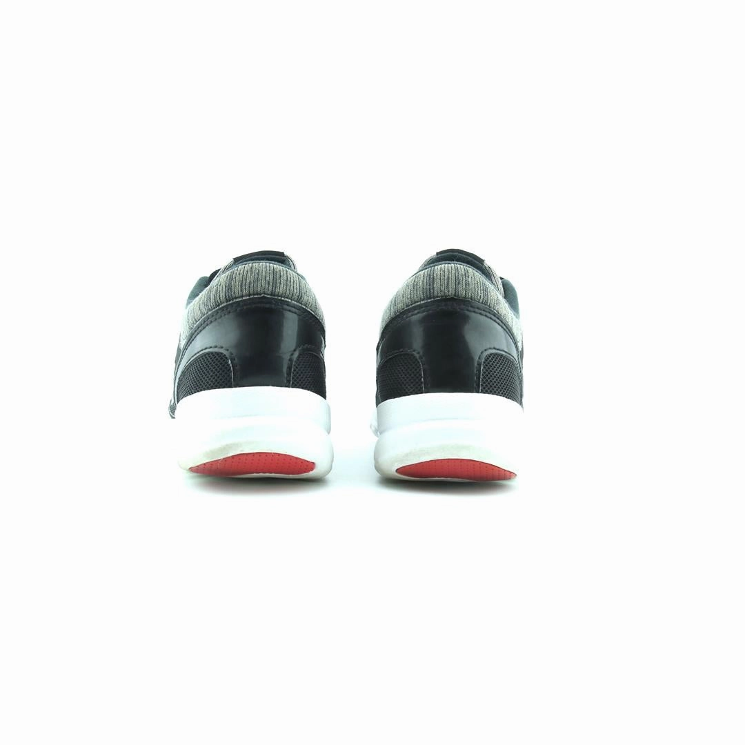 NEW BALANCE 317V1 New Balance trainer visuals