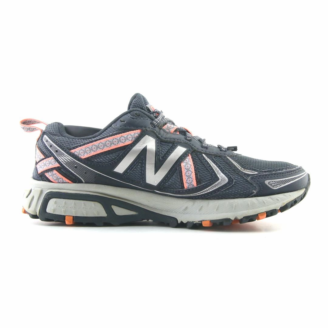 NEW BALANCE 410V5 New Balance casual shoe looks