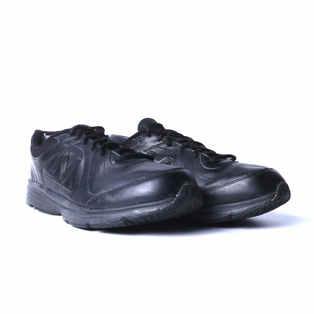 NEW BALANCE 411 stylish New Balance designs