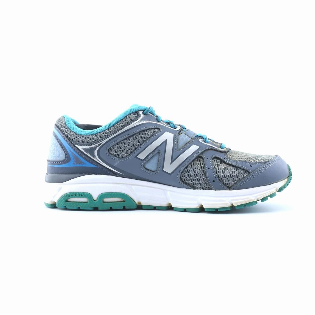 NEW BALANCE 560V6 stylish New Balance designs