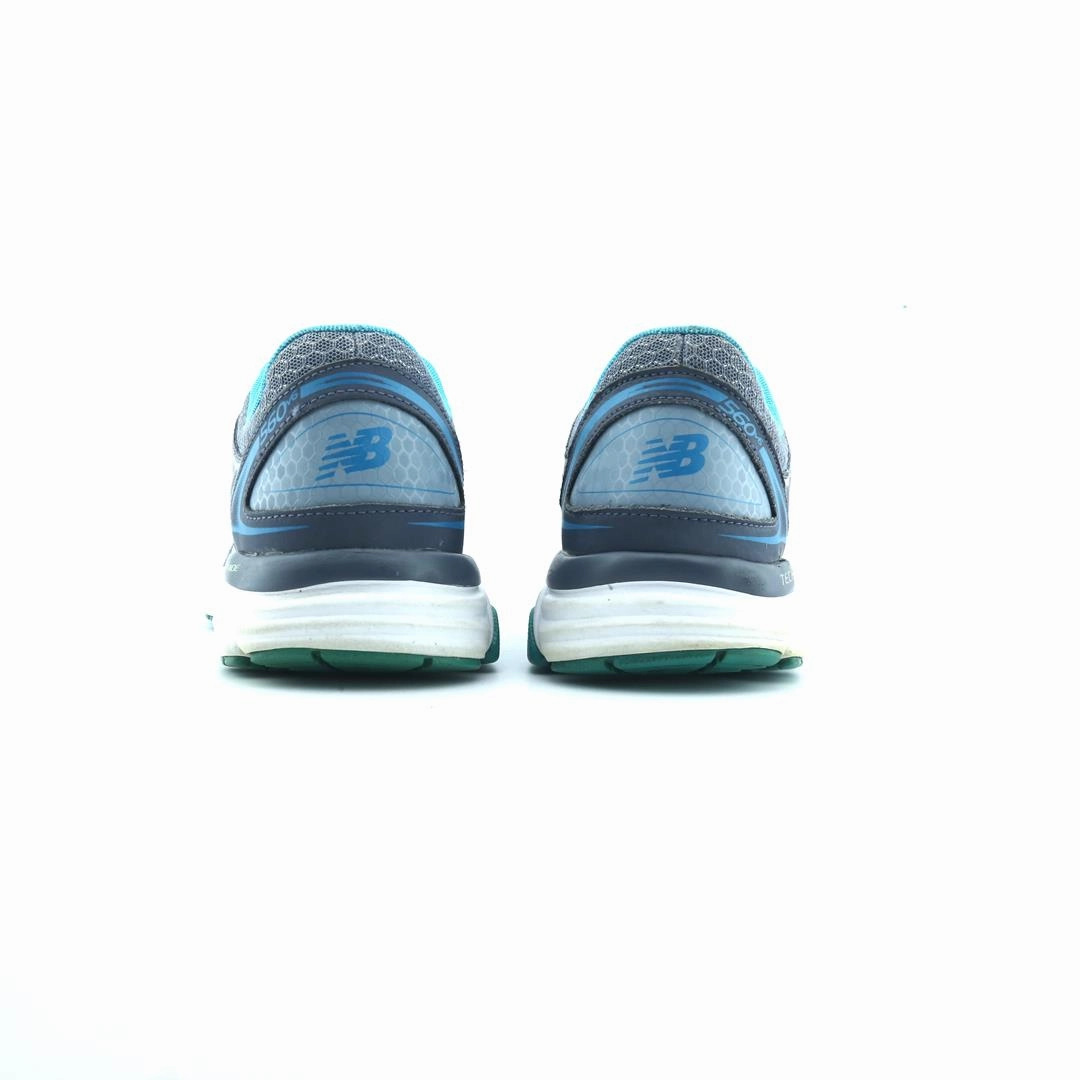 NEW BALANCE 560V6 stylish New Balance designs