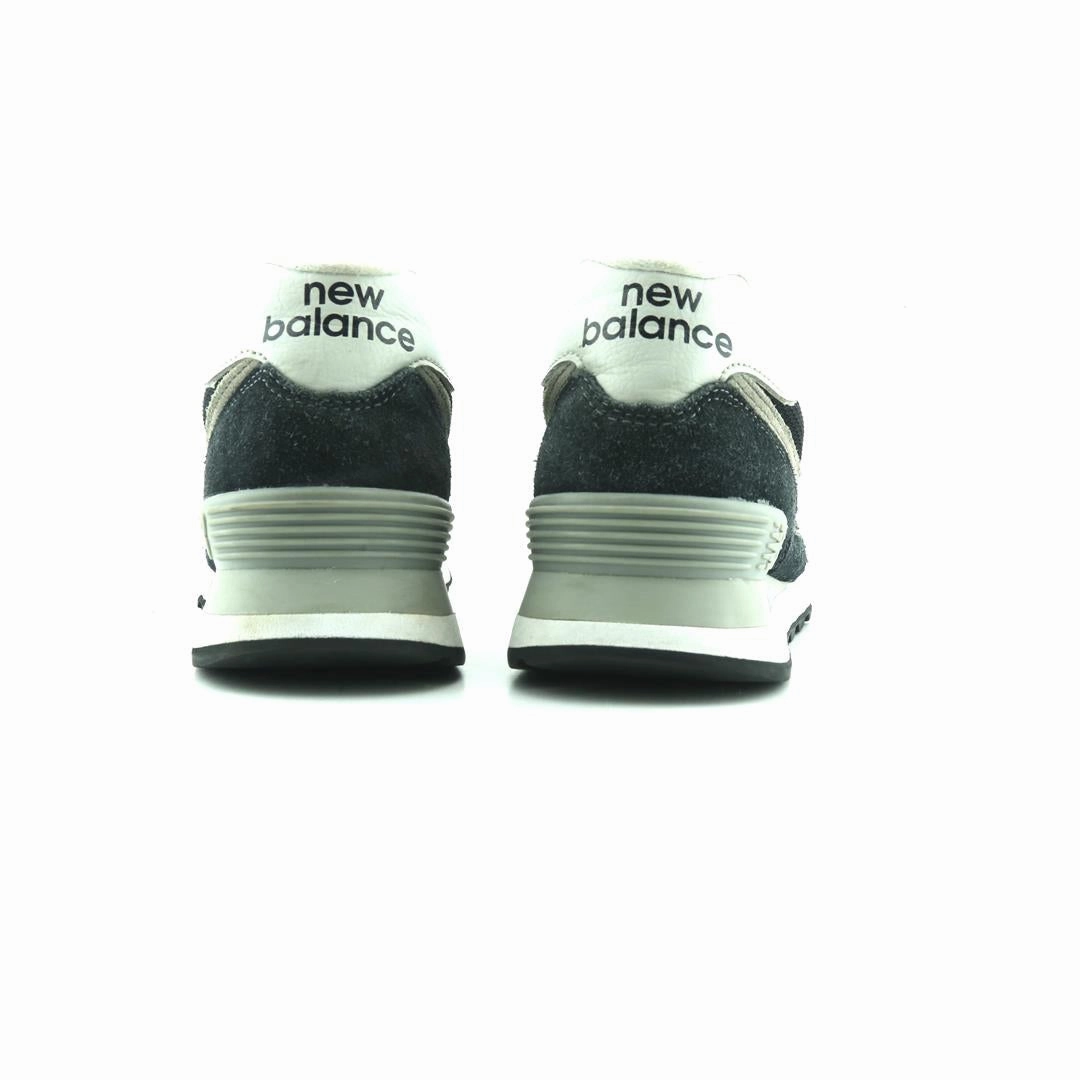 NEW BALANCE 574 CLASSIC New Balance casual shoe looks