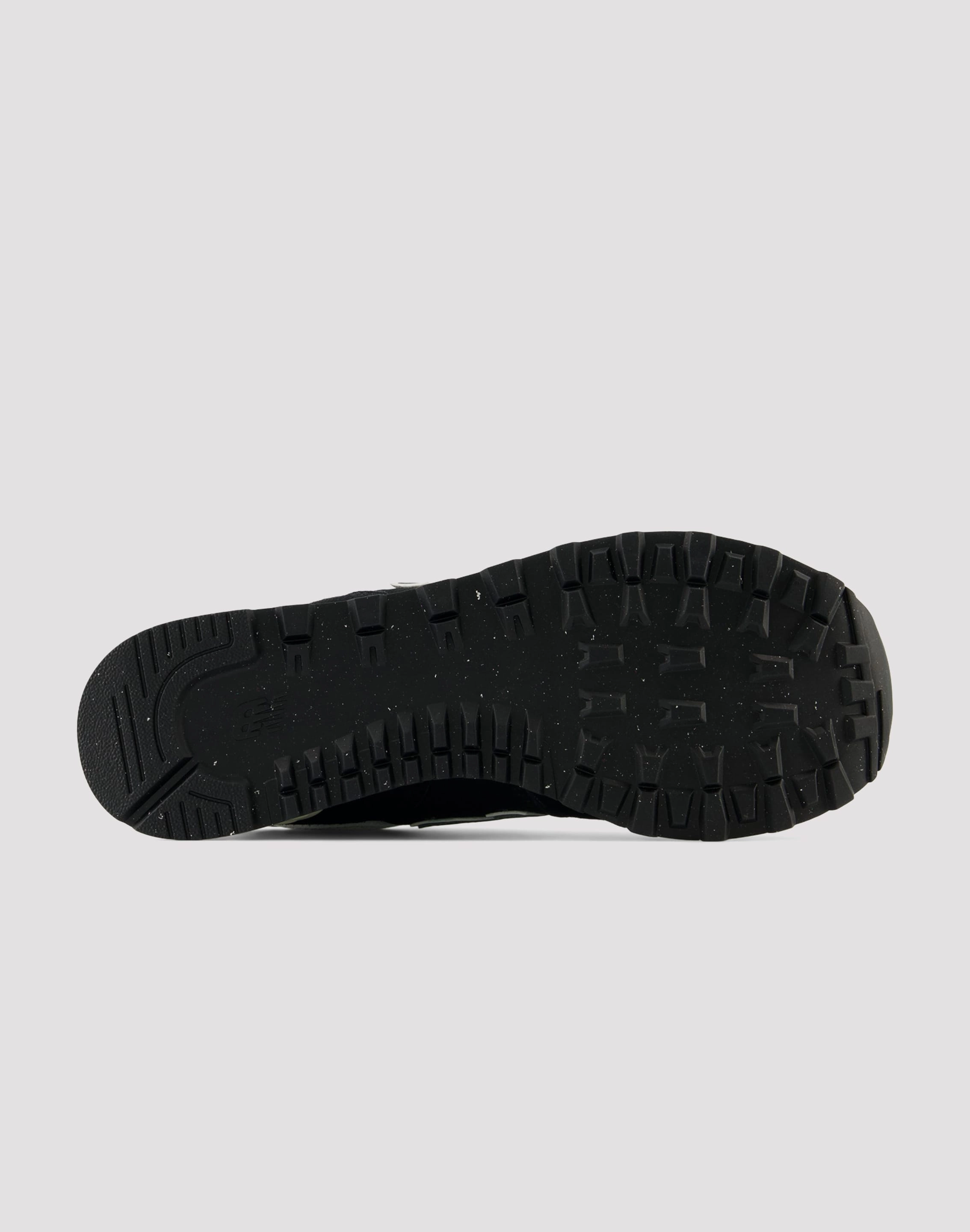 New Balance 574 Cushioned Shoes