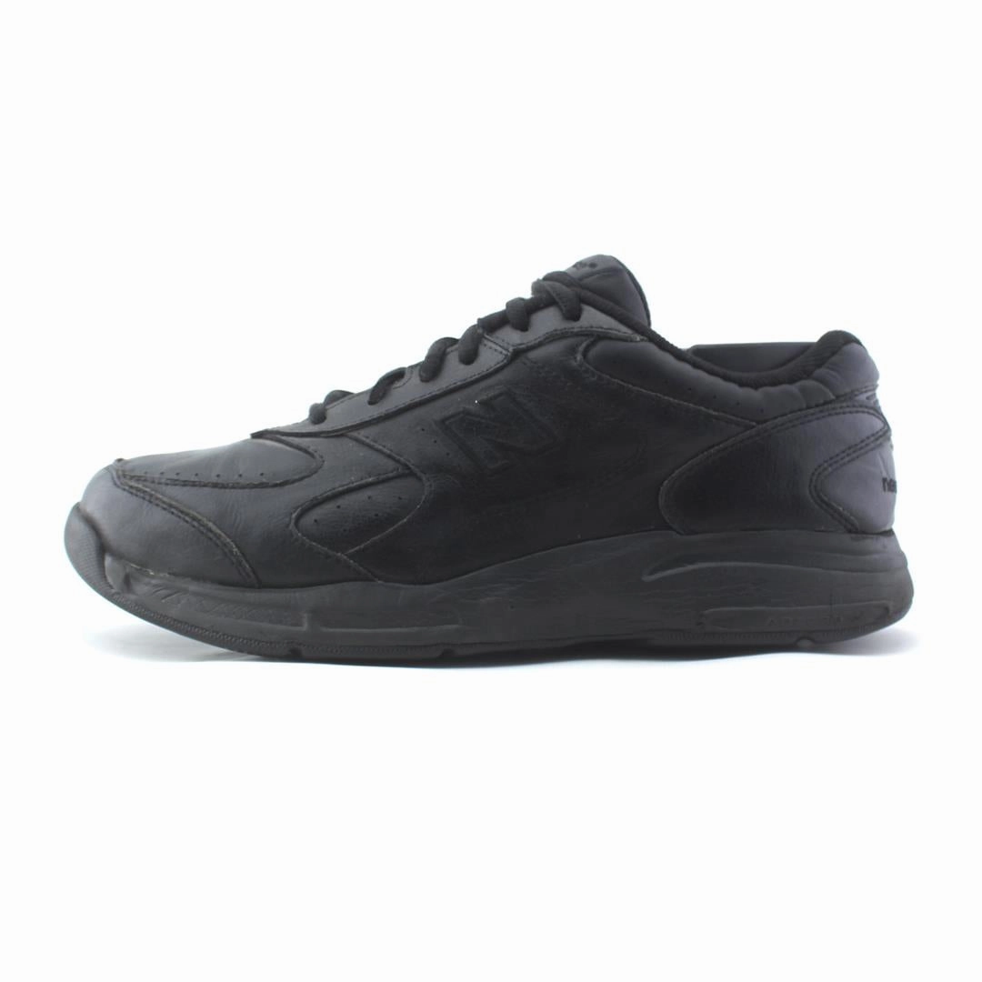NEW BALANCE 575 New Balance durable footwear styles