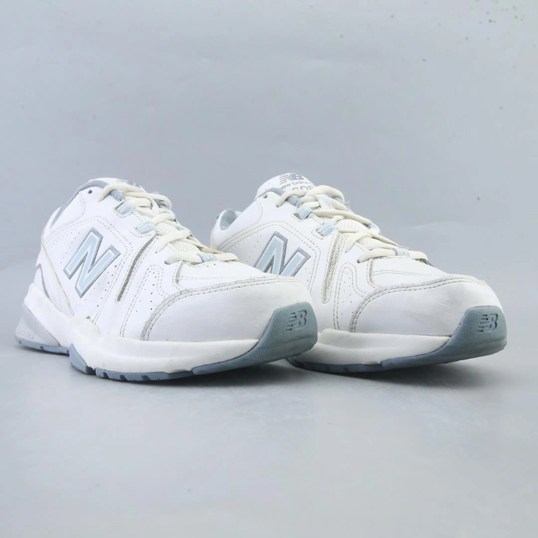NEW BALANCE 608V5 stylish New Balance designs