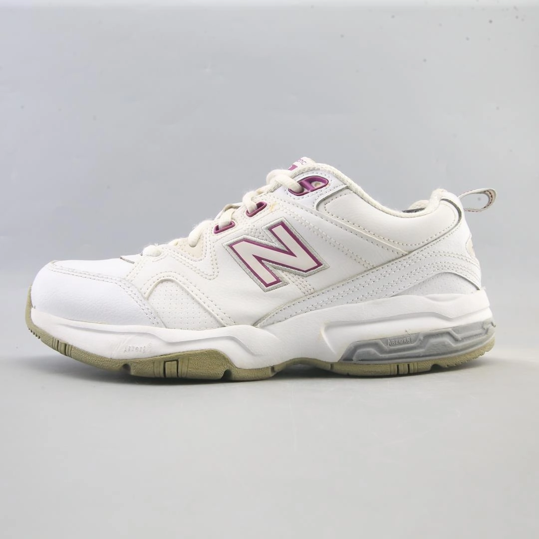 NEW BALANCE  609 V2 New Balance supportive sneaker models