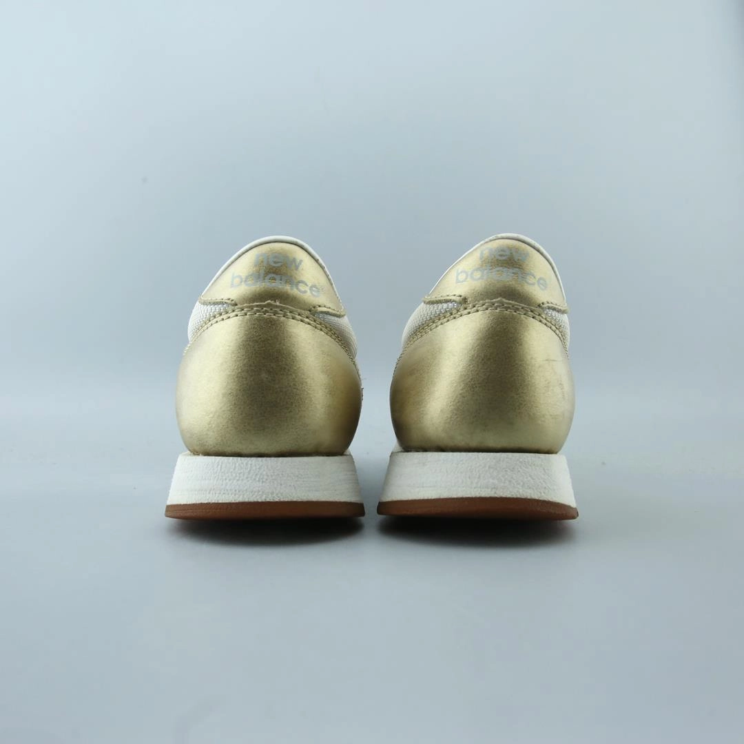NEW BALANCE 620V2 stylish New Balance designs
