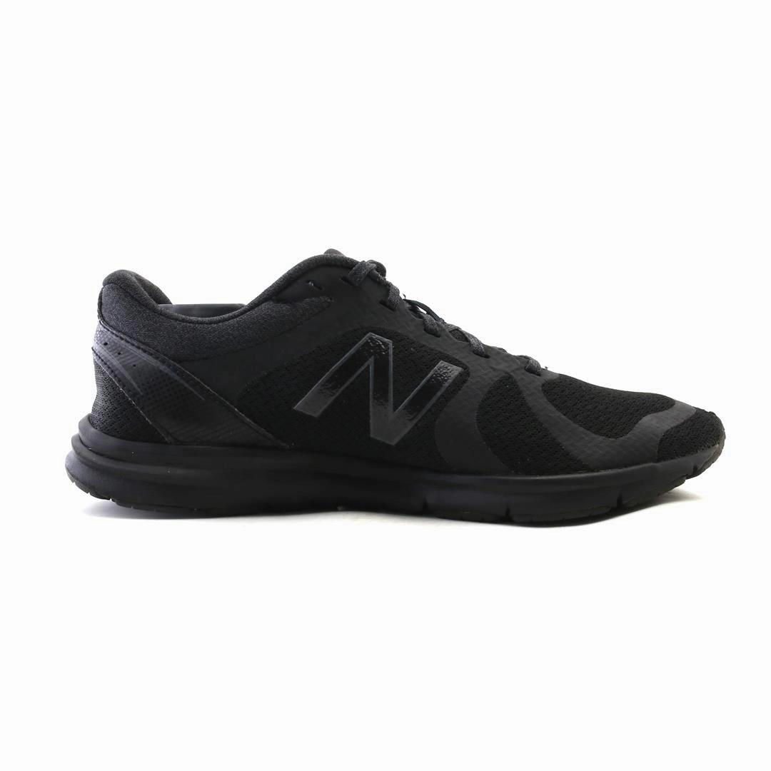NEW BALANCE 635 V2 retro New Balance shoe shots
