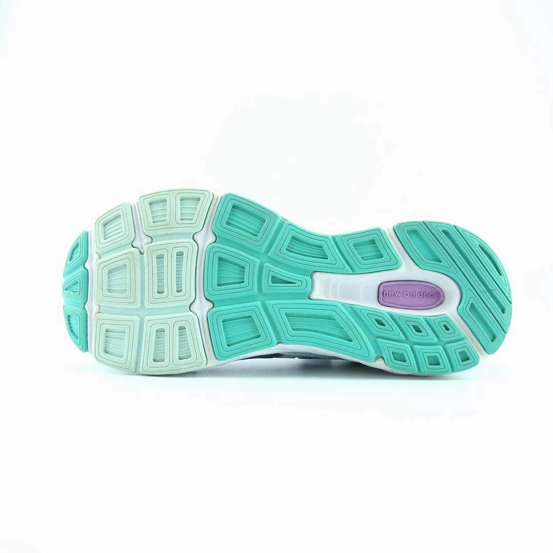 NEW BALANCE 680V6 New Balance trainer visuals
