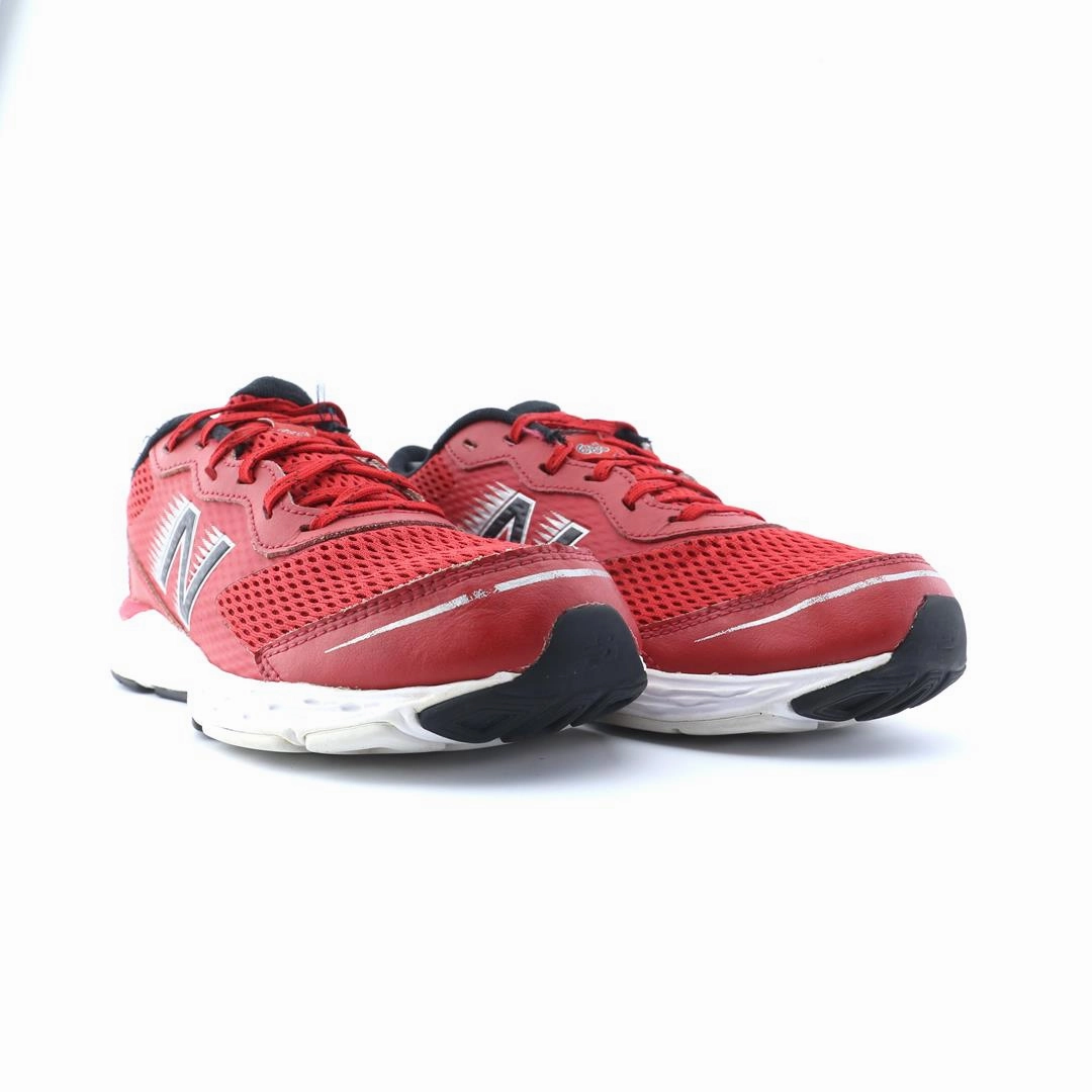 NEW BALANCE 680V6 stylish New Balance designs