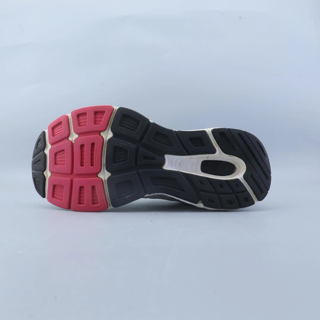 NEW BALANCE 680V6 stylish New Balance designs