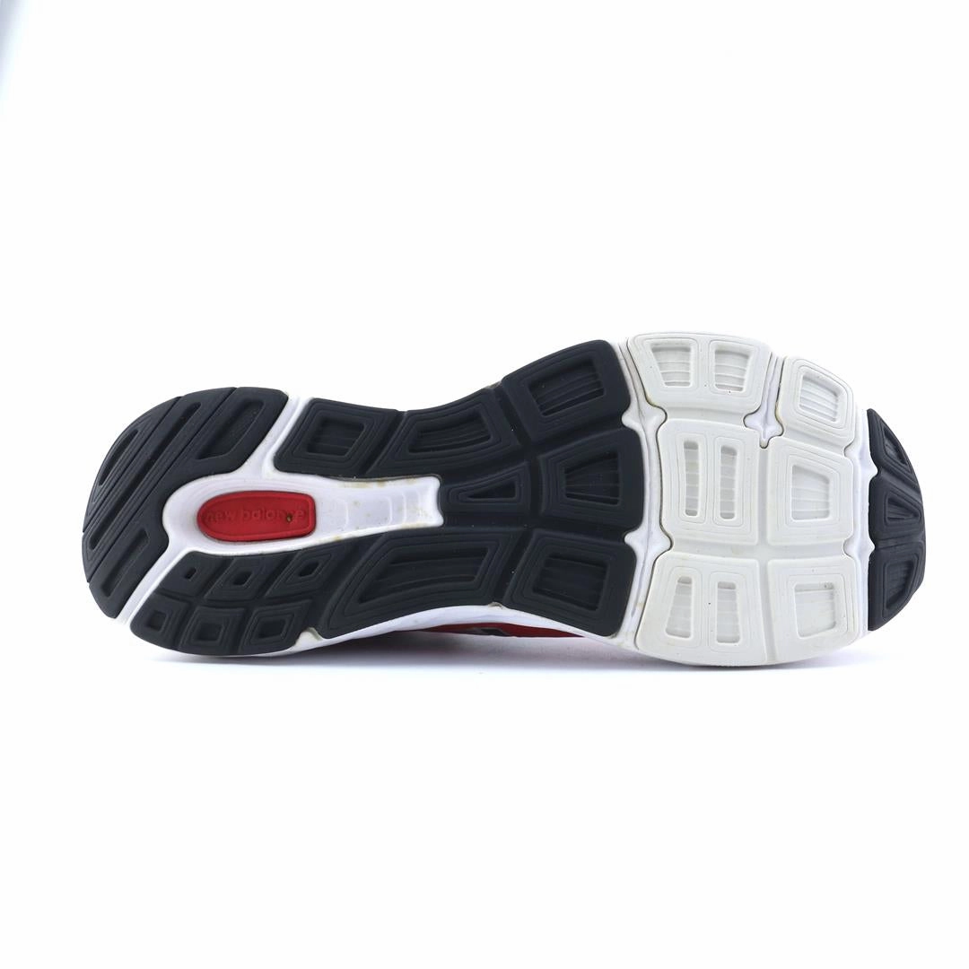 NEW BALANCE 680V6 stylish New Balance designs