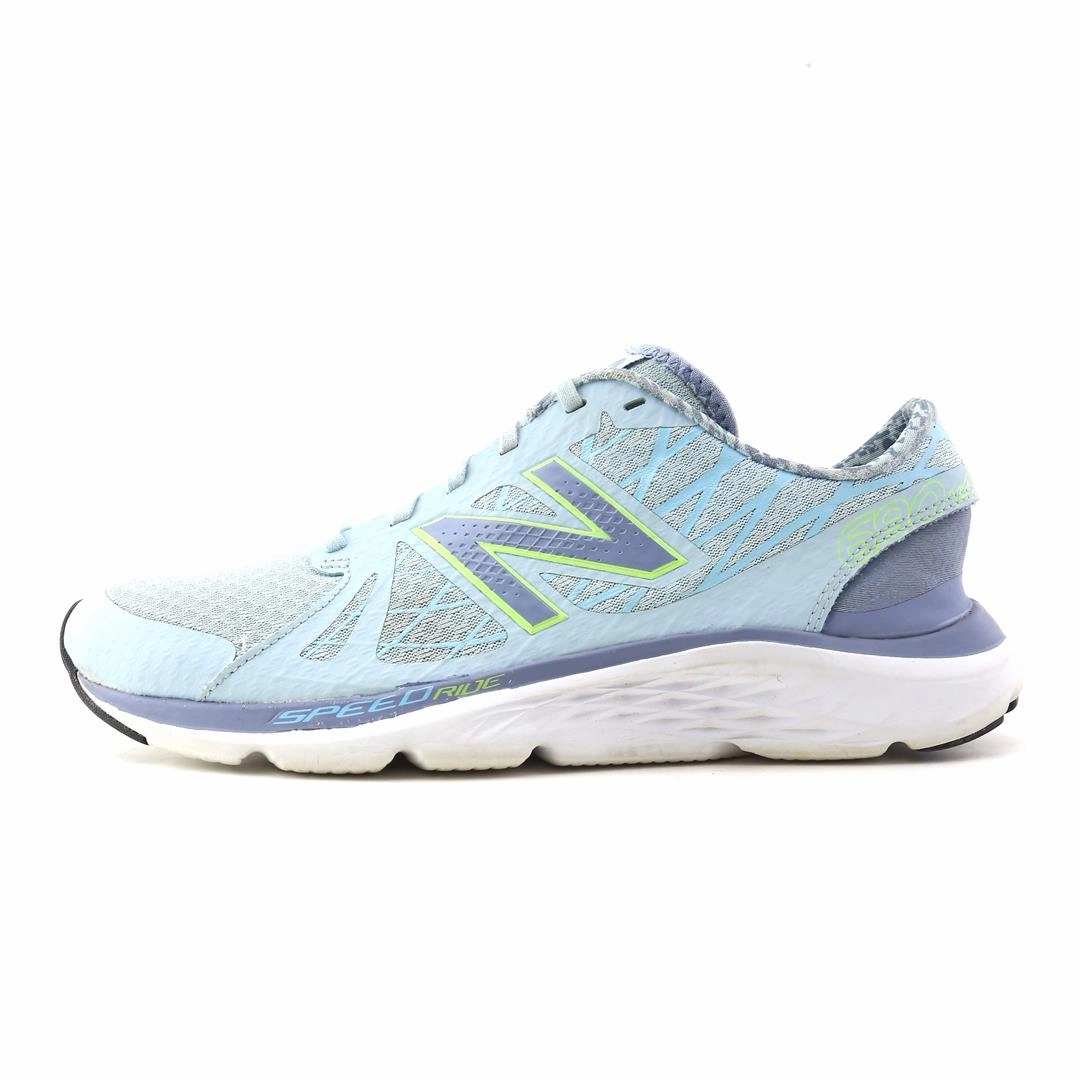 NEW BALANCE 690V4 New Balance athletic performance footwear