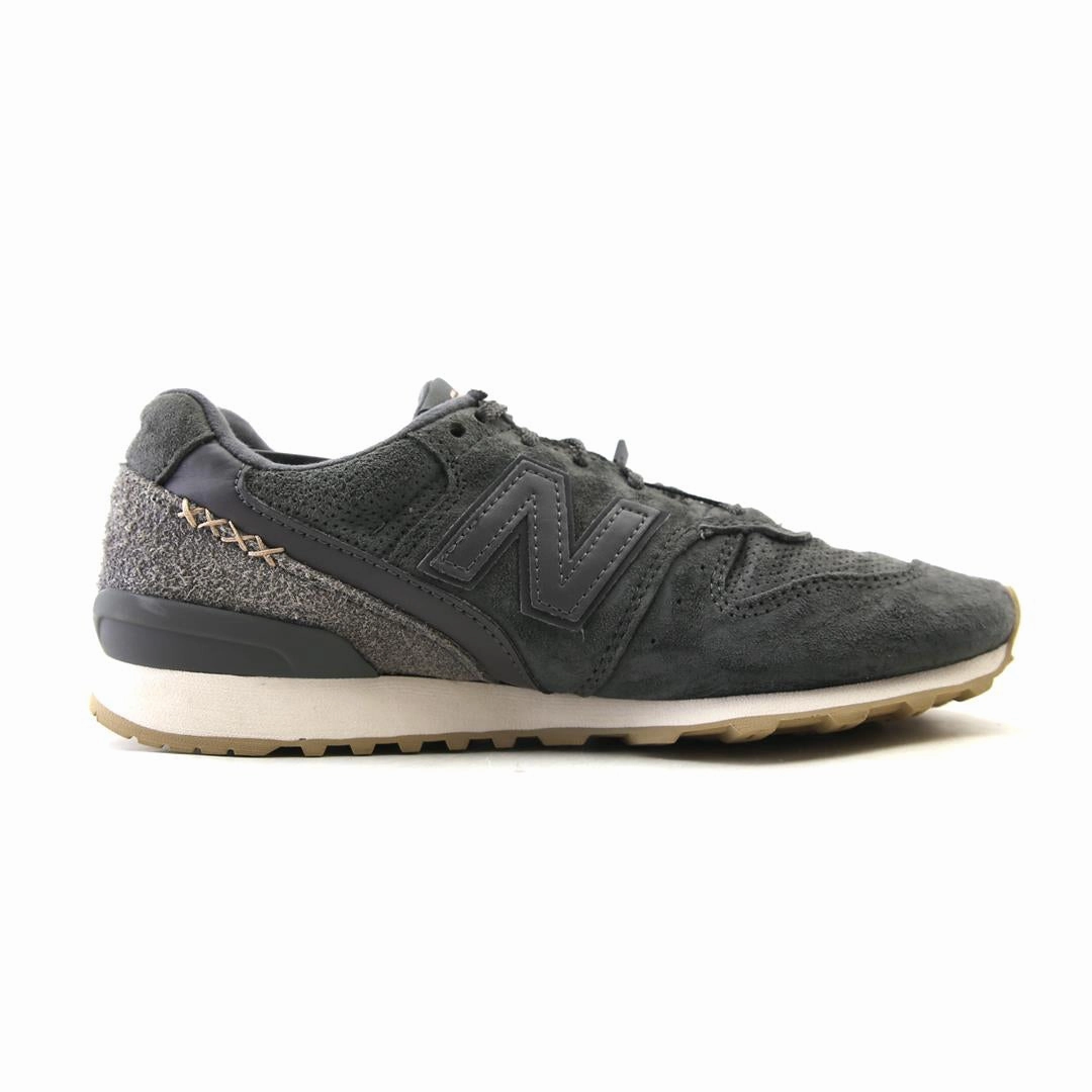 NEW BALANCE 696 retro New Balance shoe shots