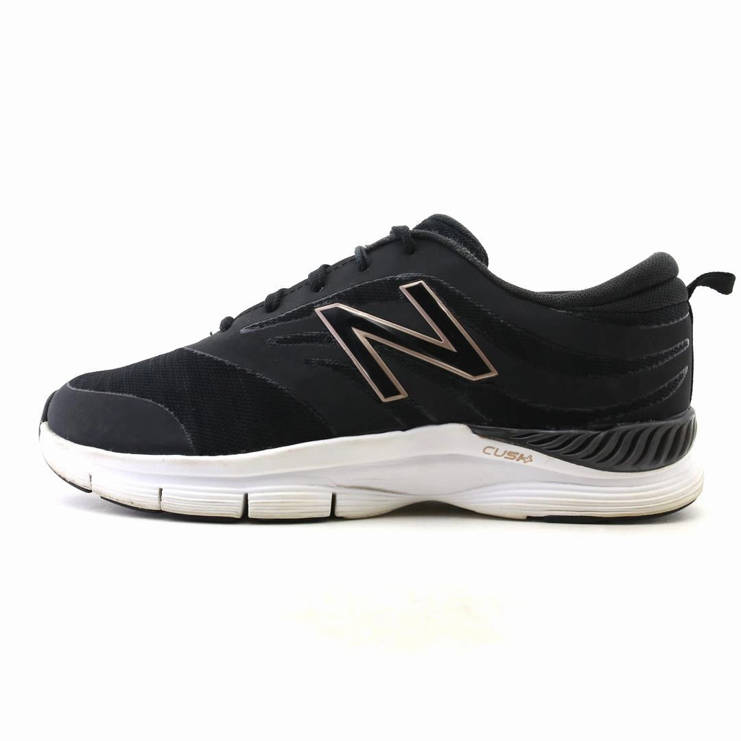 NEW BALANCE 715V2 New Balance comfortable everyday shoes