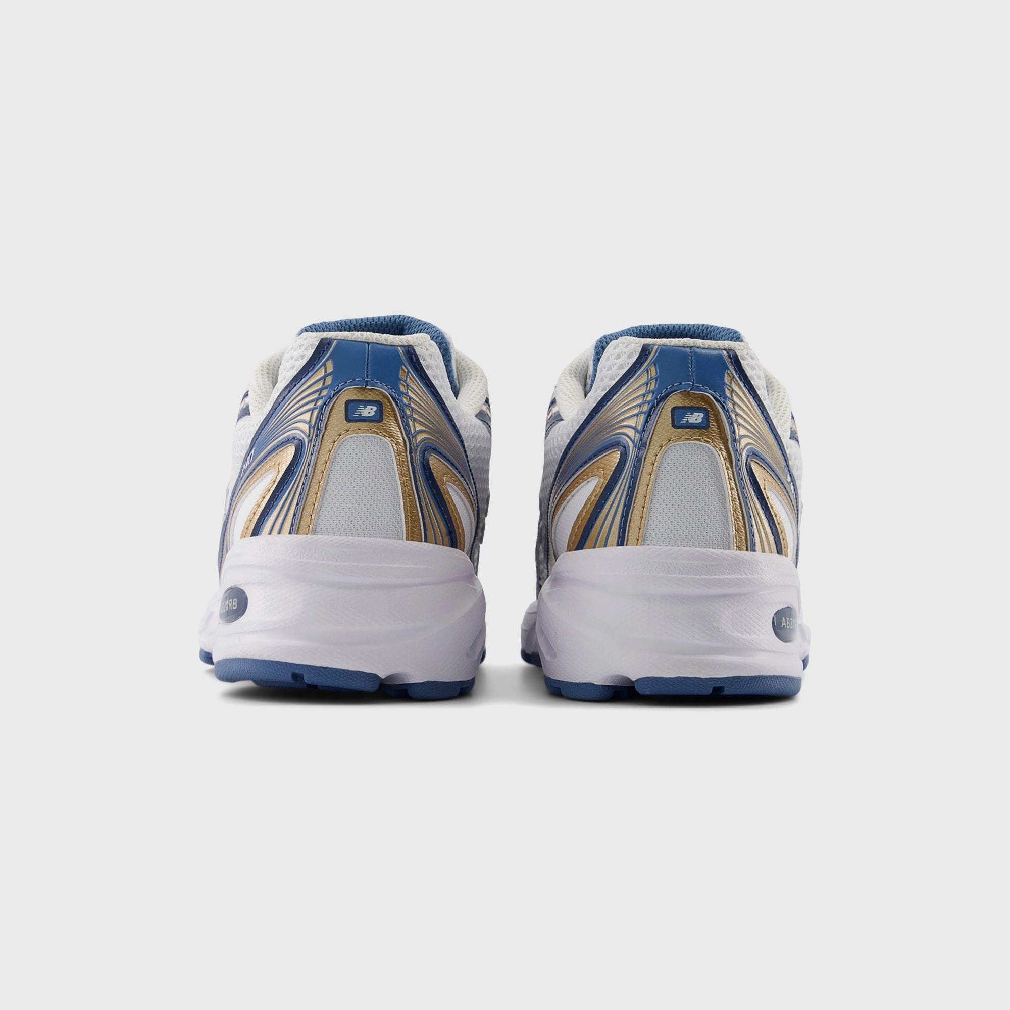 New Balance 740 - Heron Blue / Vintage Indigo Nike Air Force 1 edition