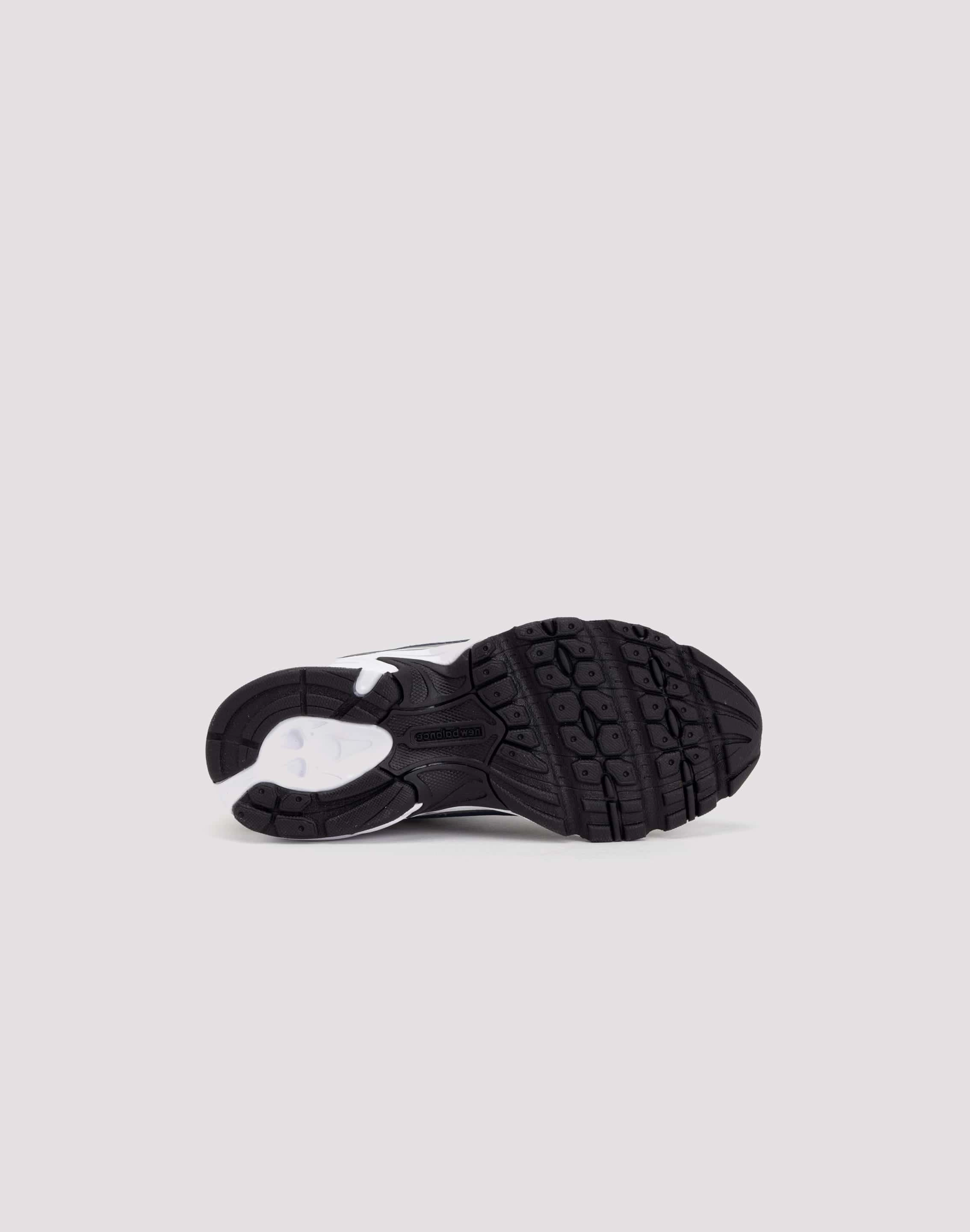 New Balance 740 Pre-School Cushioned Shoes