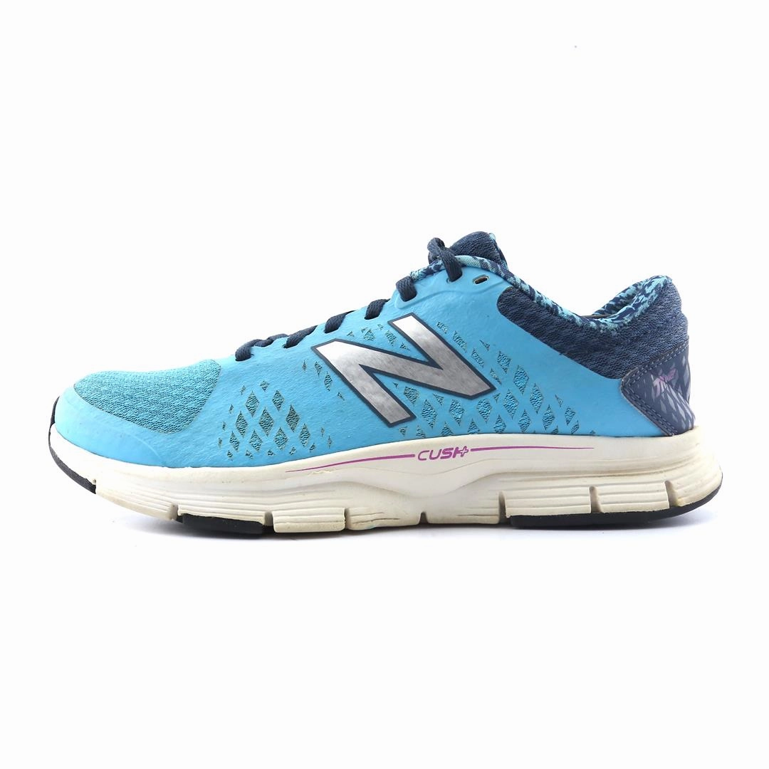 NEW BALANCE 771 V2 New Balance athletic performance footwear