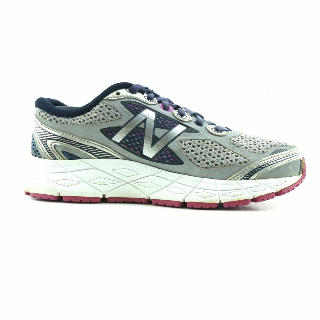 NEW BALANCE 840 V3 New Balance casual shoe looks