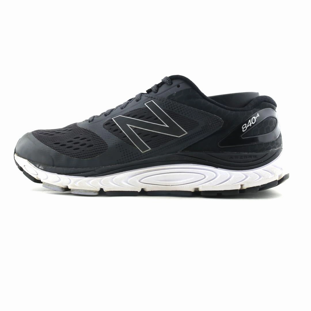 NEW BALANCE 840 V4 New Balance athletic performance footwear