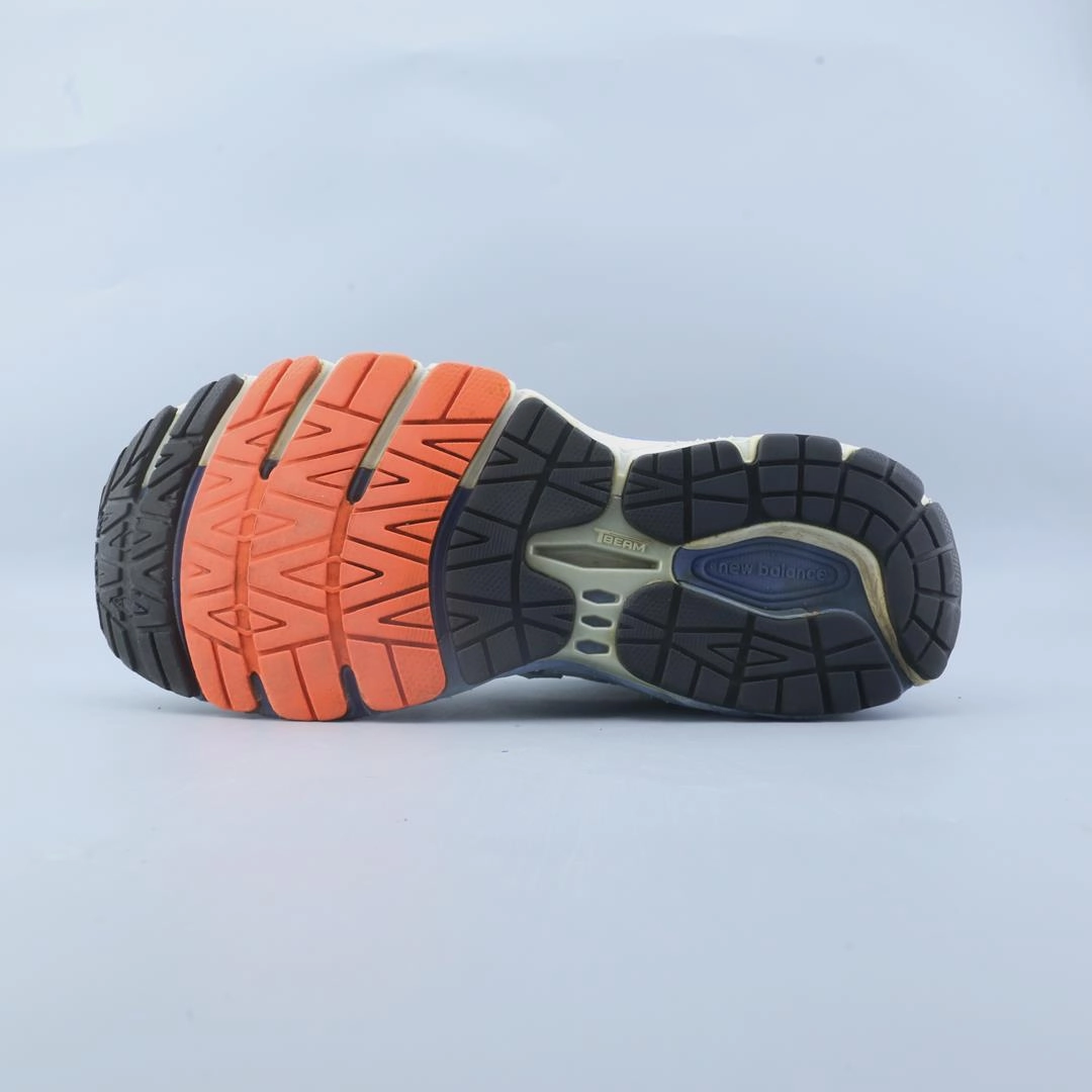 NEW BALANCE 860 V6 stylish New Balance designs