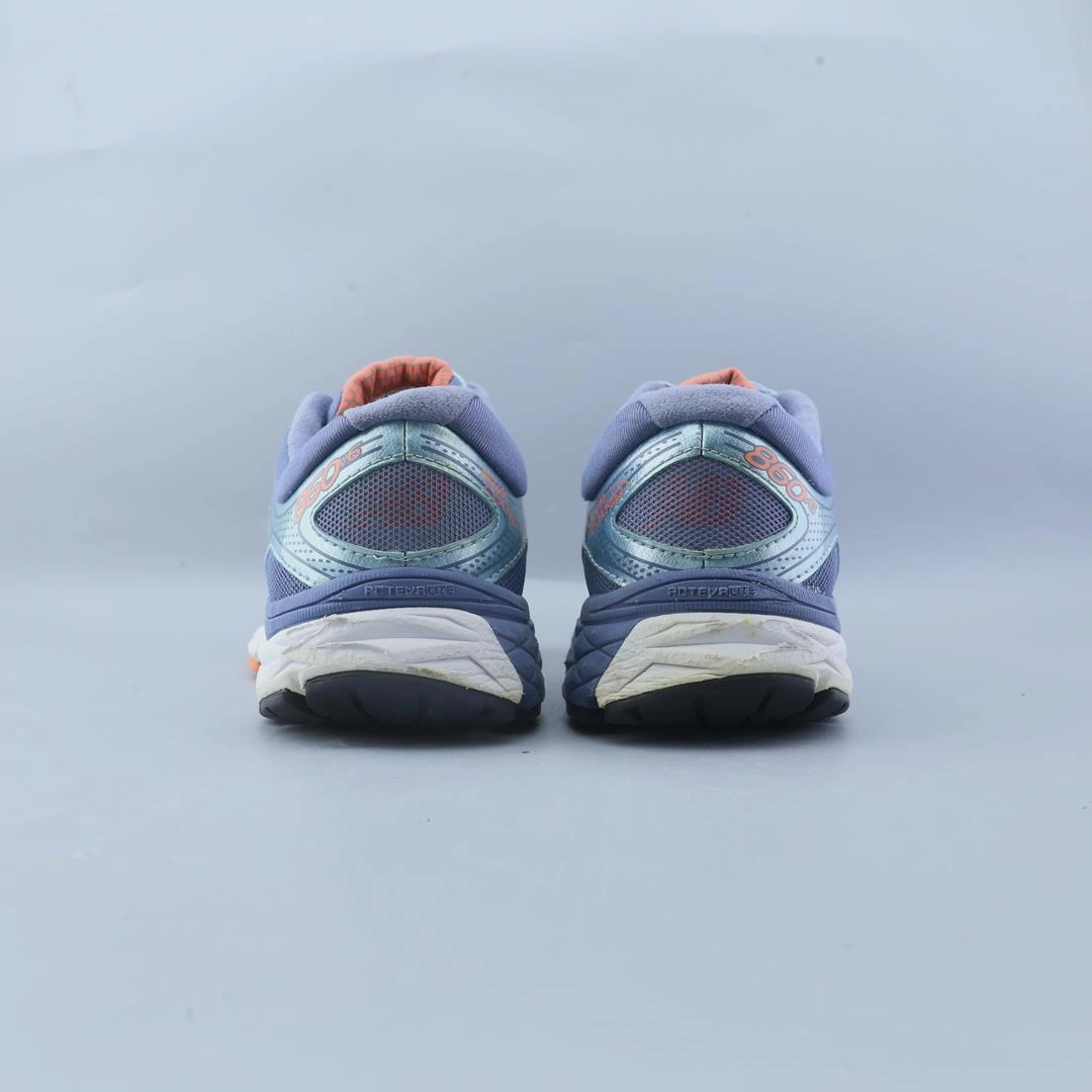 NEW BALANCE 860 V6 stylish New Balance designs