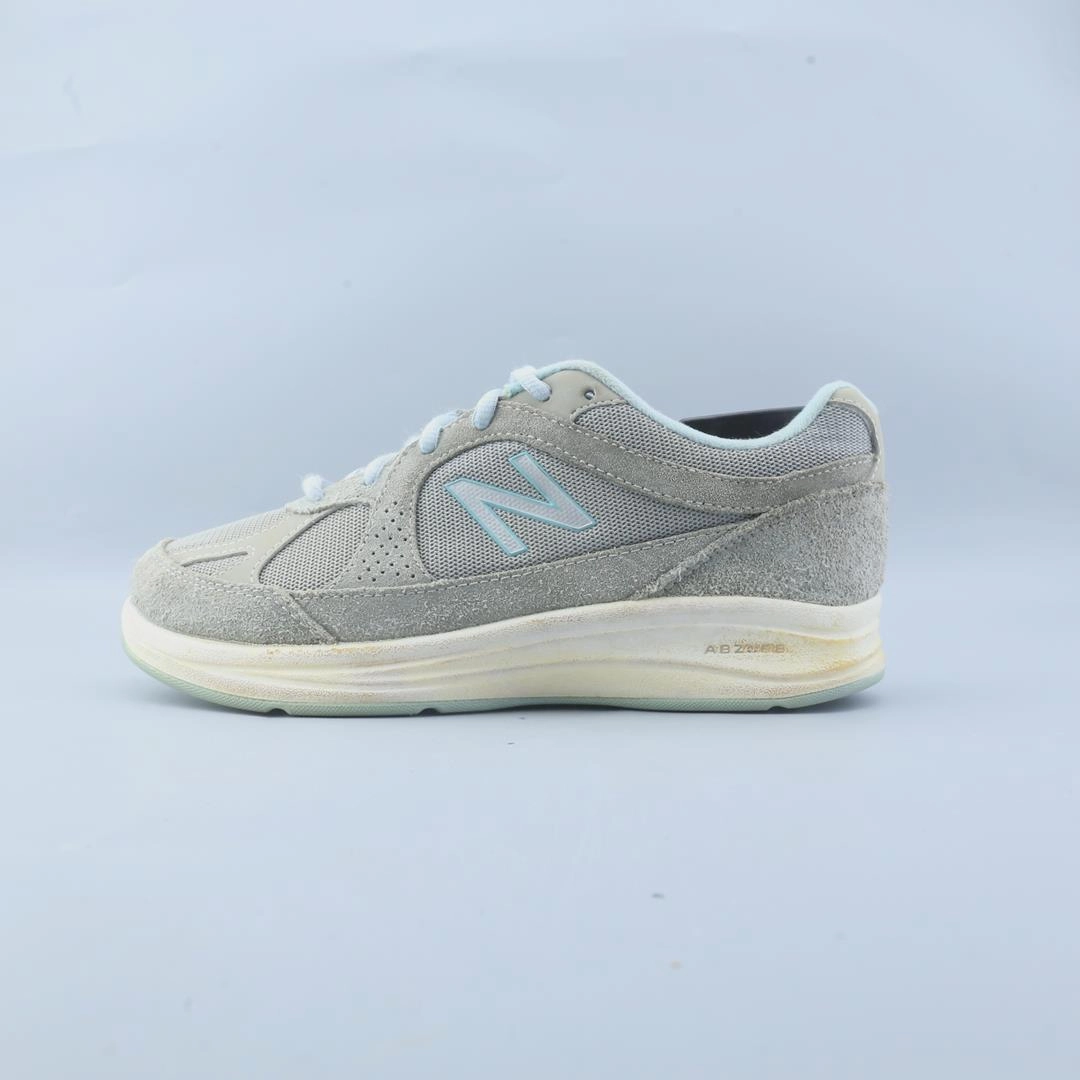 NEW BALANCE 877V1 New Balance supportive sneaker models