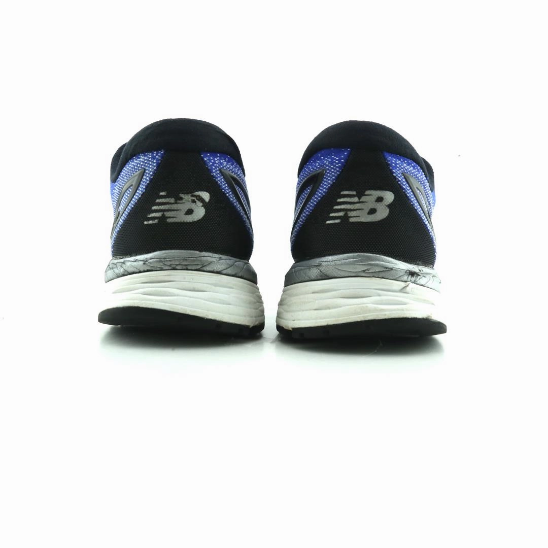 NEW BALANCE 880 V9 New Balance casual shoe looks