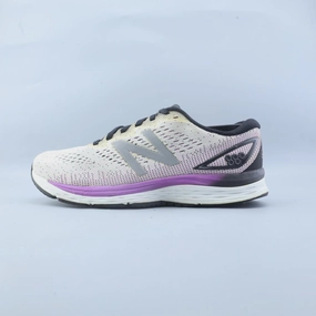 NEW BALANCE 880 V9 New Balance supportive sneaker models