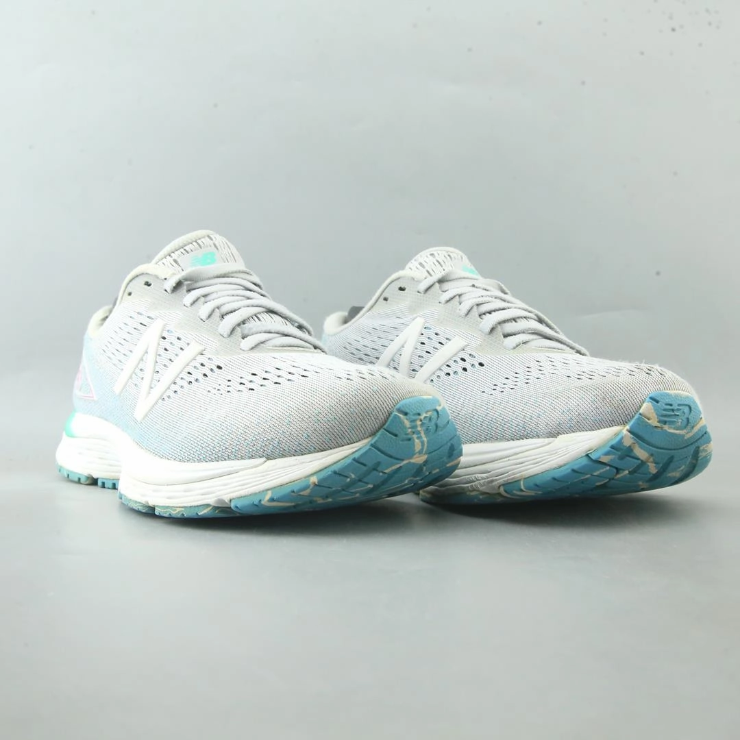 NEW BALANCE 880V9 New Balance casual shoe looks