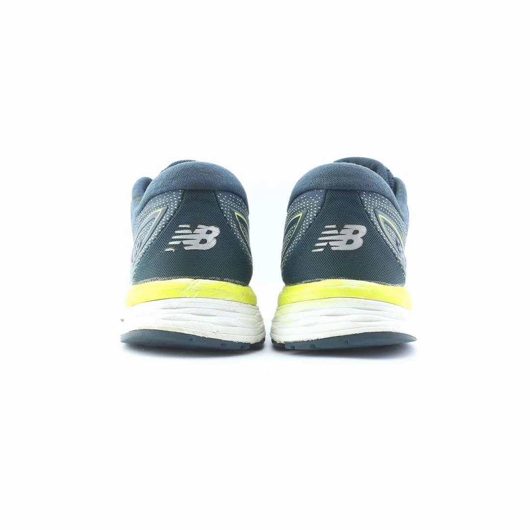NEW BALANCE 880V9 New Balance trainer visuals