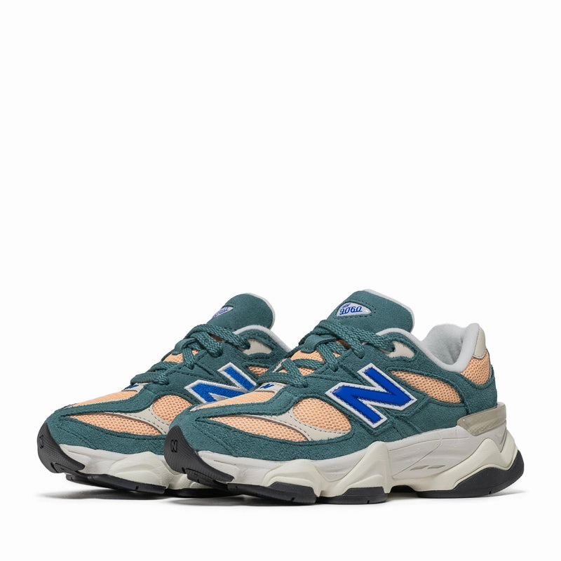 New Balance 9060 (PS) - New Spruce/Peach Blossom New Balance versatile casual sneakers