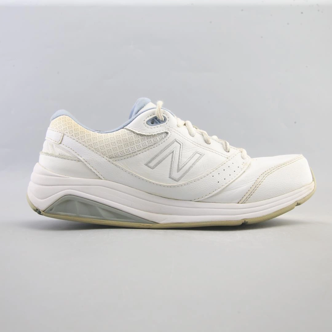 NEW BALANCE 928V3 retro New Balance shoe shots