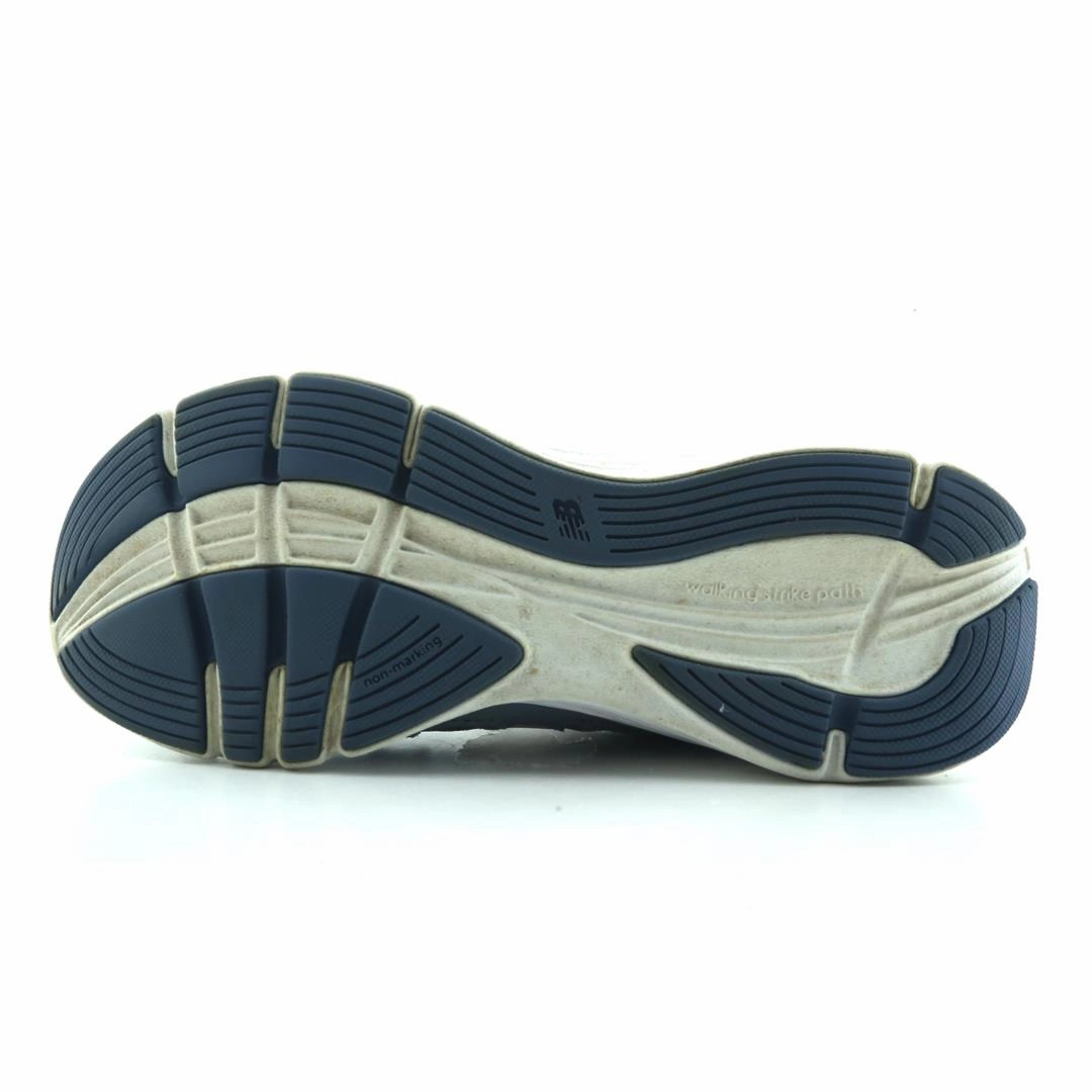 NEW BALANCE 96V3 CUSH  New Balance casual shoe looks