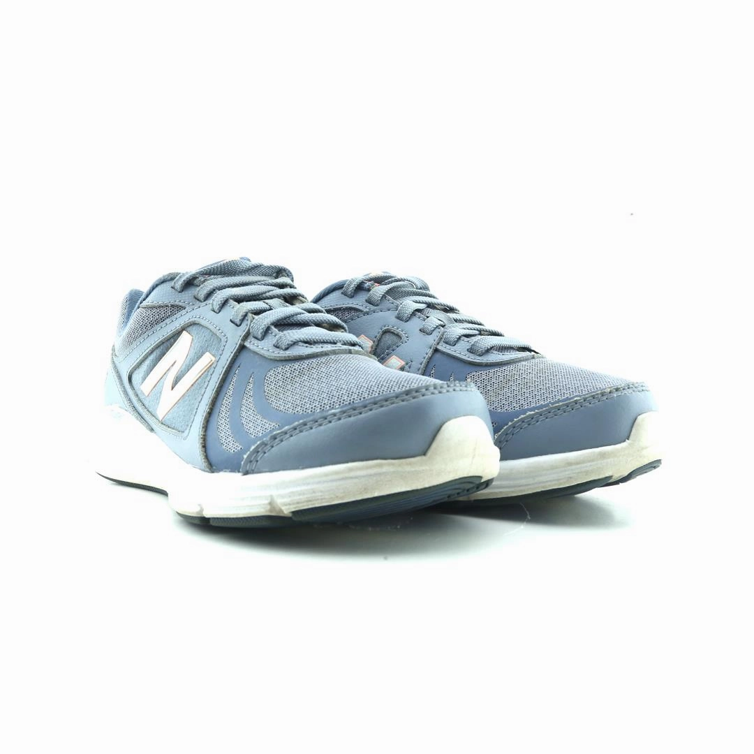 NEW BALANCE 96V3 CUSH  New Balance casual shoe looks