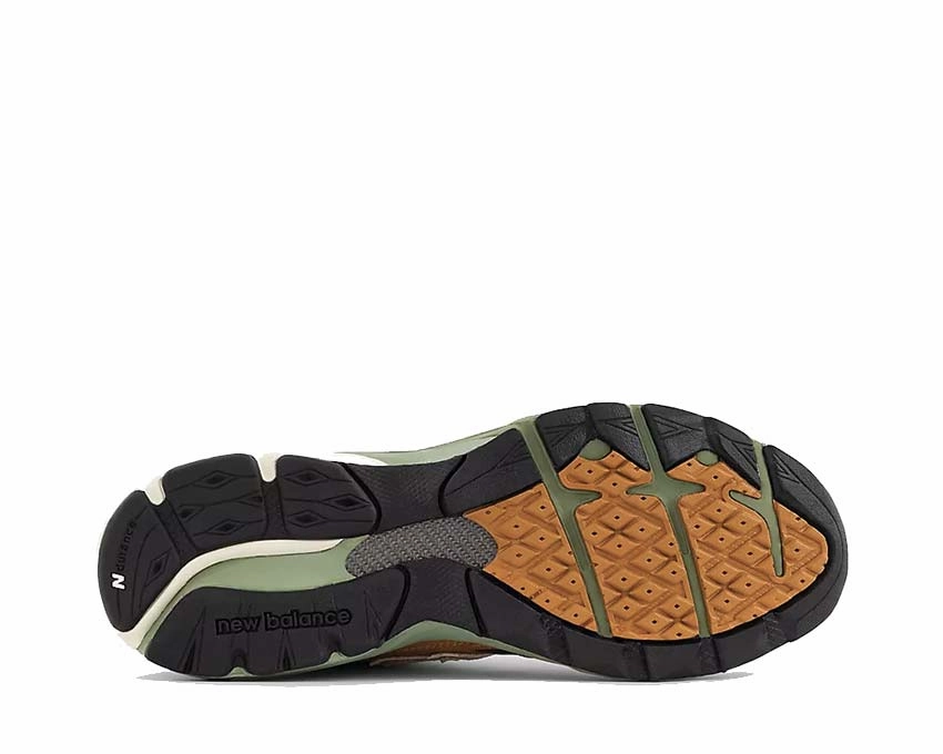 New Balance 990 Made in USA New Balance athletic sneakers