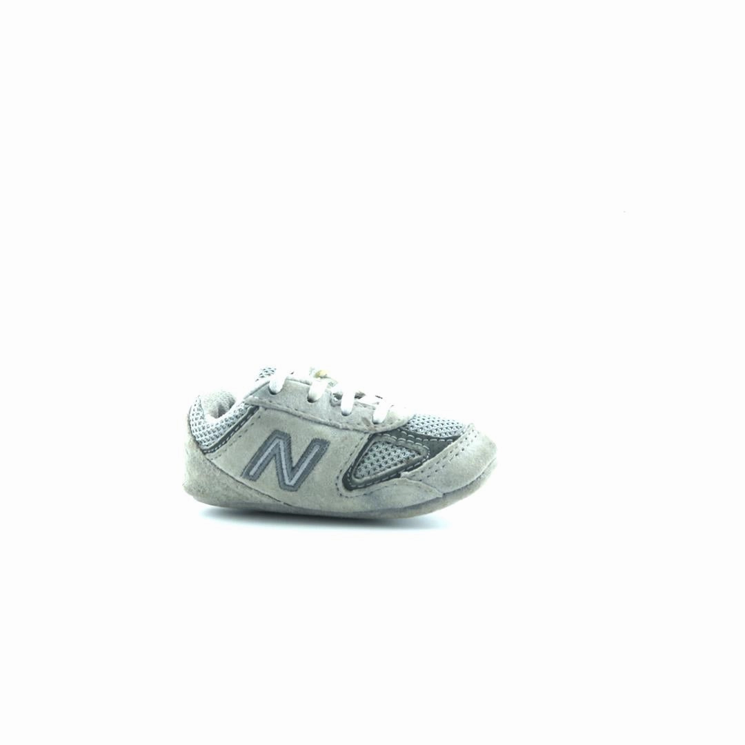 NEW BALANCE 990 V5 stylish New Balance designs