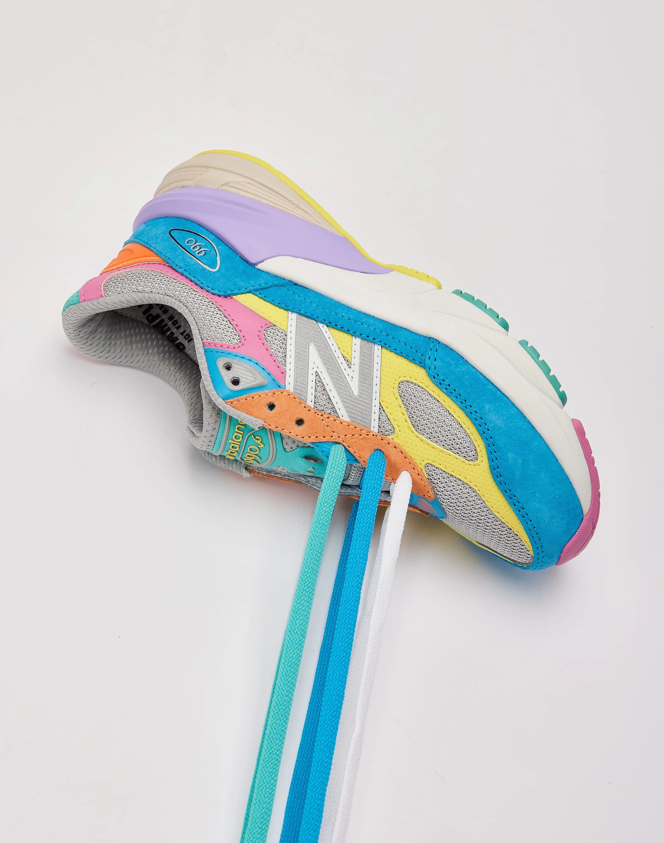 New Balance 990v6 'Gelato' Grade-School Cushioned Shoes