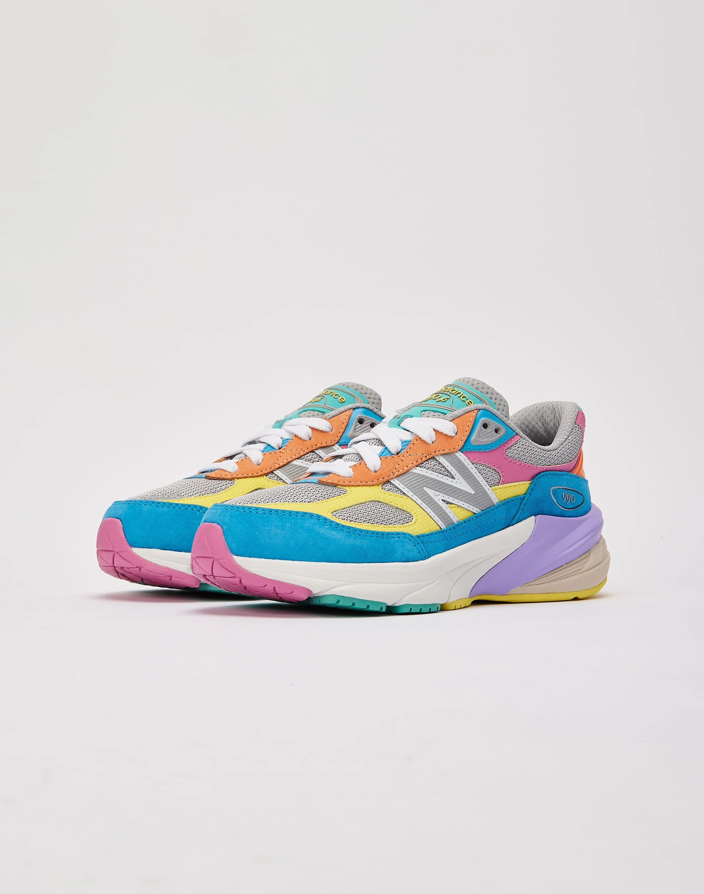 New Balance 990v6 'Gelato' Grade-School Cushioned Shoes