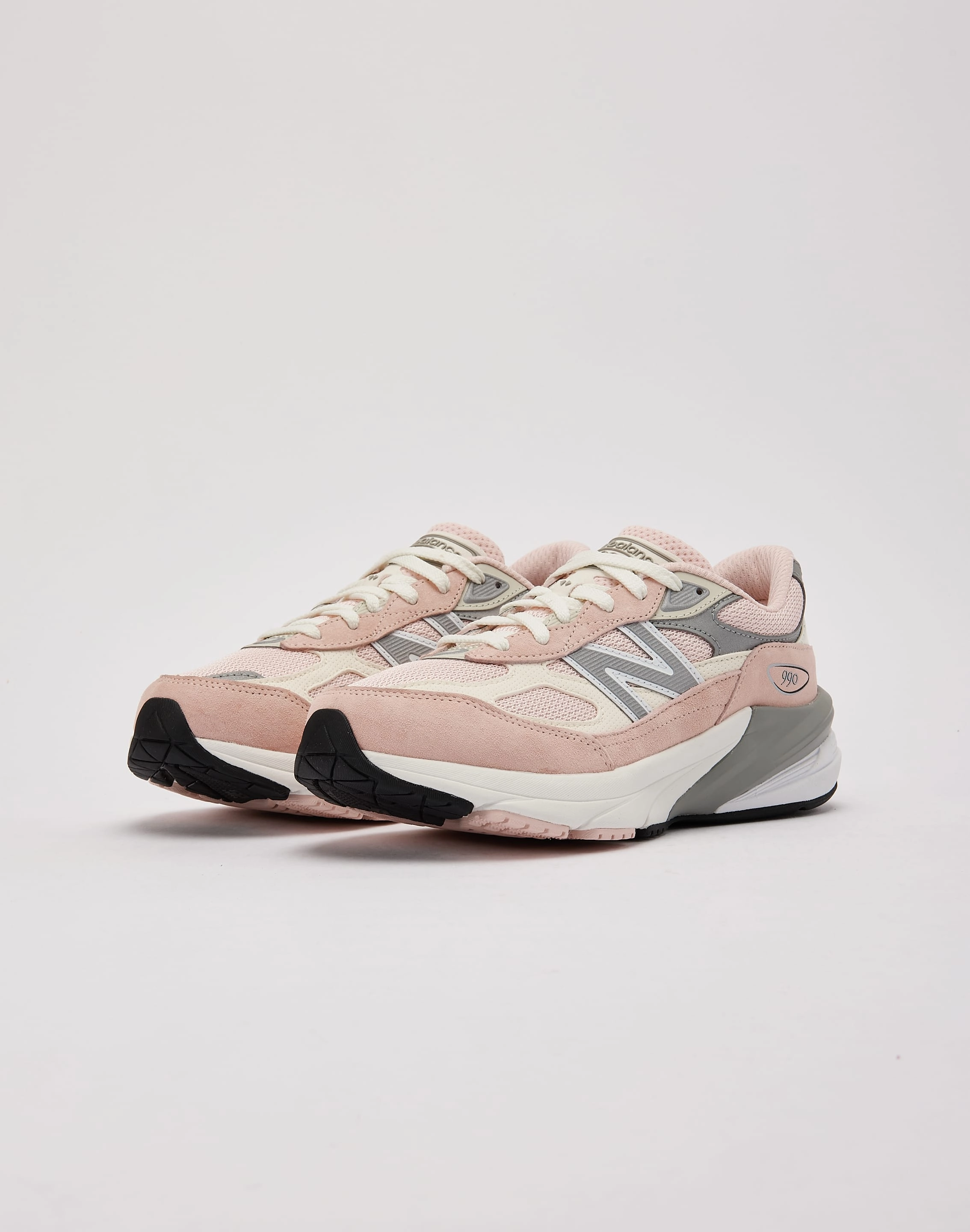 New Balance 990v6 Grade-School Cushioned Shoes