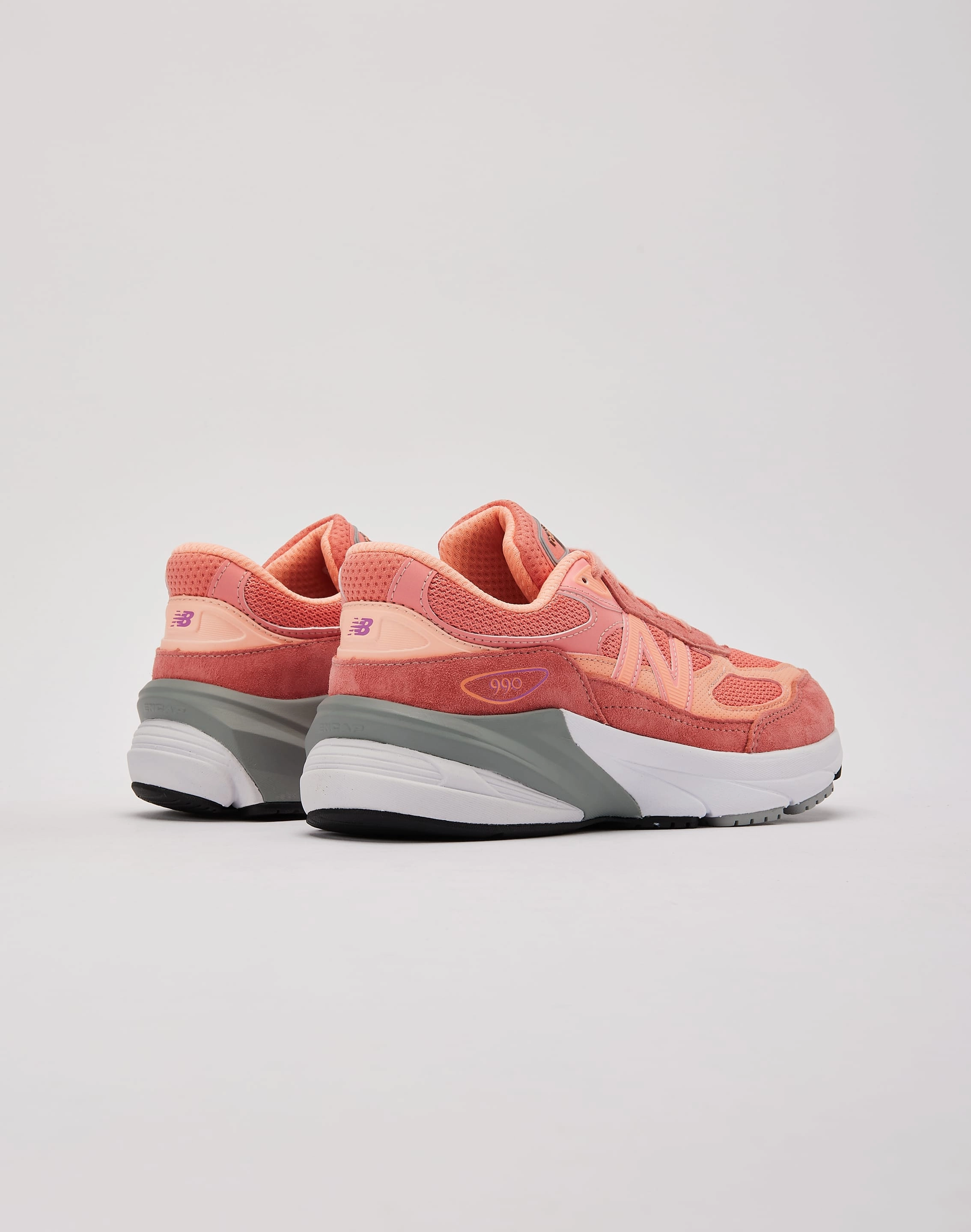 New Balance 990v6 Grade-School Cushioned Shoes