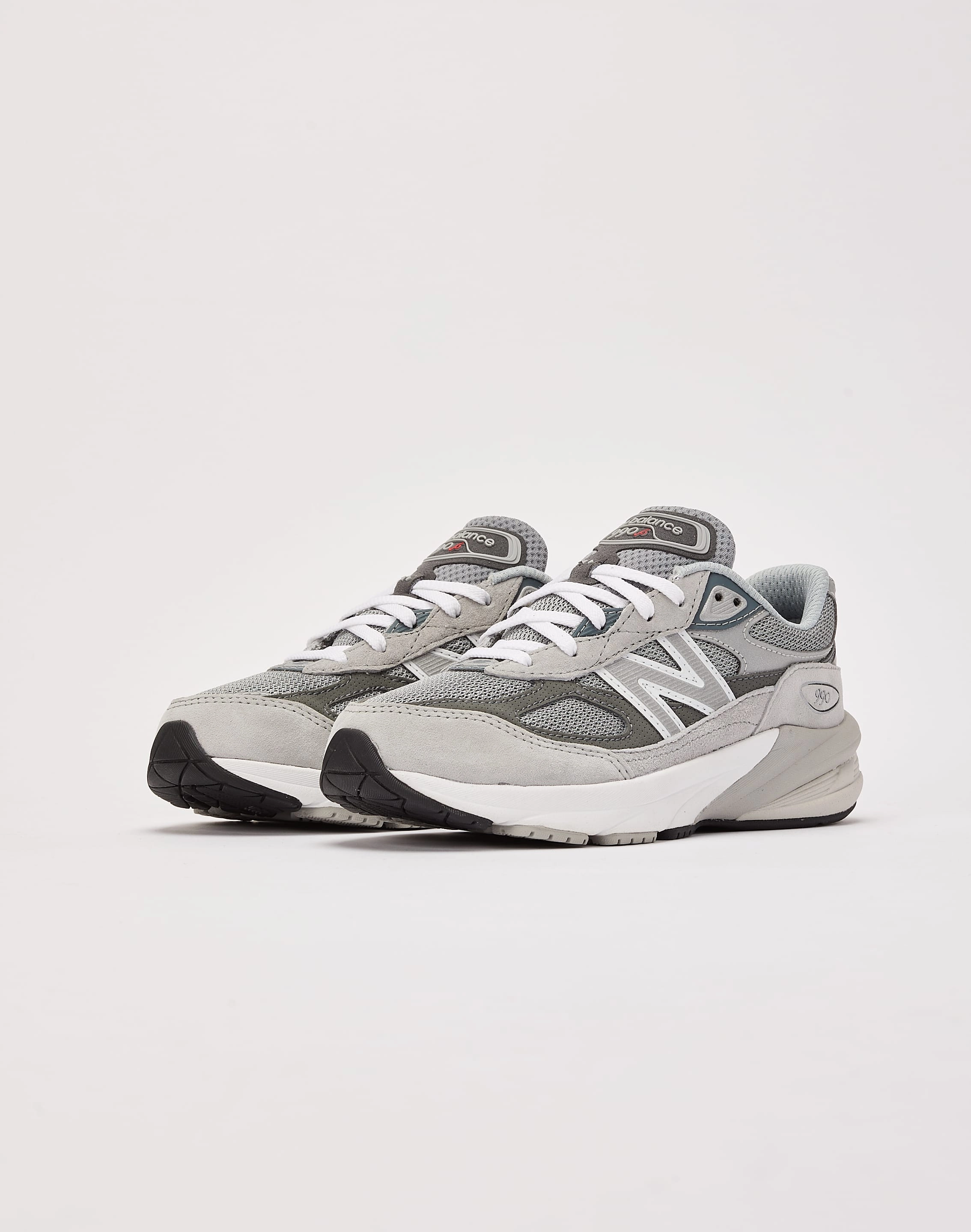 New Balance 990v6 Pre-School Cushioned Shoes
