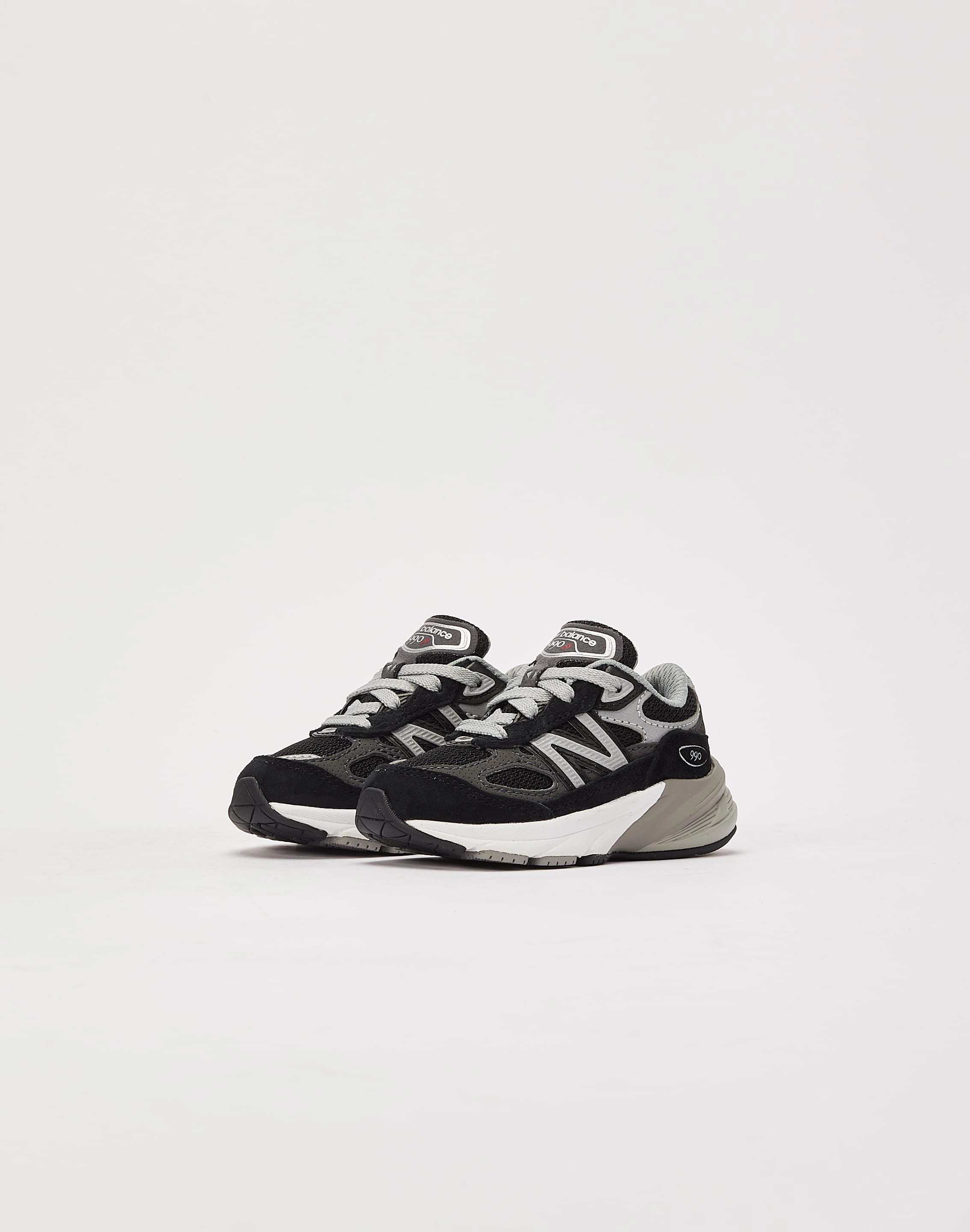 New Balance 990v6 Toddler Cushioned Shoes