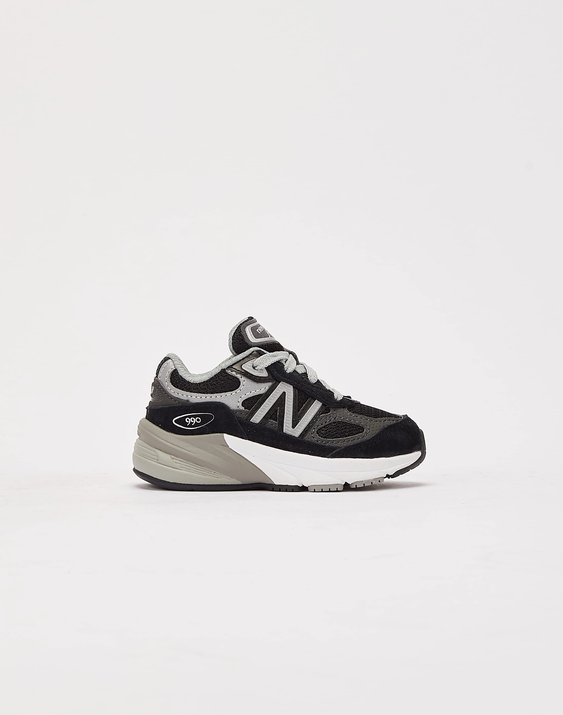 New Balance 990v6 Toddler New Balance sneakers with cushioned midsoles