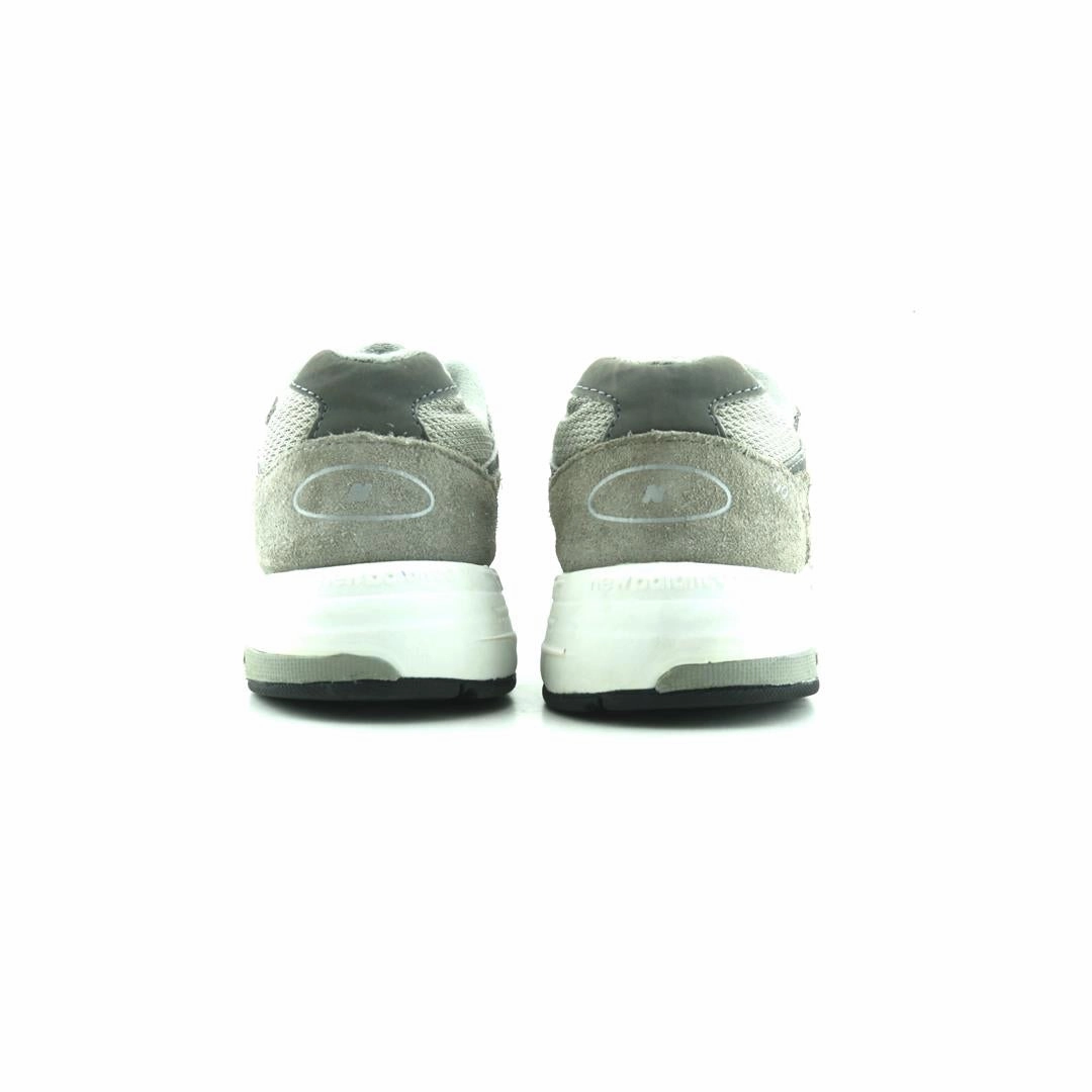 NEW BALANCE 993 New Balance casual shoe looks